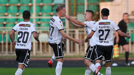 «Торпедо» рвется в РПЛ. Его болельщики «ухают» темнокожим