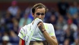 А американцы кричали «Медведев!» Наш теннисист проиграл сумасшедший финал US Open