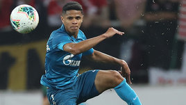 Дуглас Сантос: «Дзюба постоянно что-то говорит. Но я не понимаю его шутки»