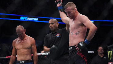 Джастин Гэтжи — Дональд Серроне.