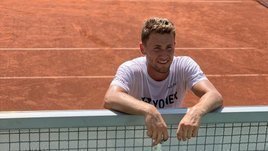 «Теннис с братьями Бе? Не могу вспомнить, кто из них играет хуже»