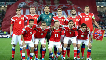 Футболисты сборной России.
