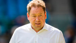 Слуцкий — об Instagram, любимом слове в голландском языке и своей философии