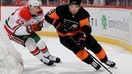 Новым звездам НХЛ дали полмиллиарда долларов. Среди них — русский защитник