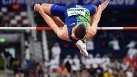 «У России будет медаль в мужской высоте, а катарцы выгнали из тренажерного зала всех женщин»