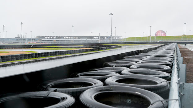 Презентация автодрома «Игора Драйв». Подписание контракта с гонками DTM. Фото Дарья Исаева, «СЭ» / Canon EOS-1D X Mark II Презентация автодрома «Игора Драйв». Подписание контракта с гонками DTM. Фото Дарья Исаева, «СЭ» / Canon EOS-1D X Mark II