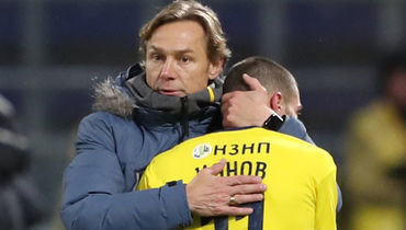 6 октября. Москва. ЦСКА — «Ростов» — 1:3. Валерий Карпин.