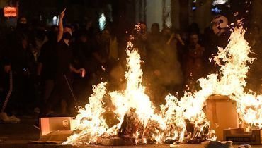 Беспорядки в Барселоне.