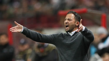 27 октября. Москва. Черкизово. «Локомотив"†- «Спартак"†- 0:3. Главный тренер красно-белых Доменико Тедеско.