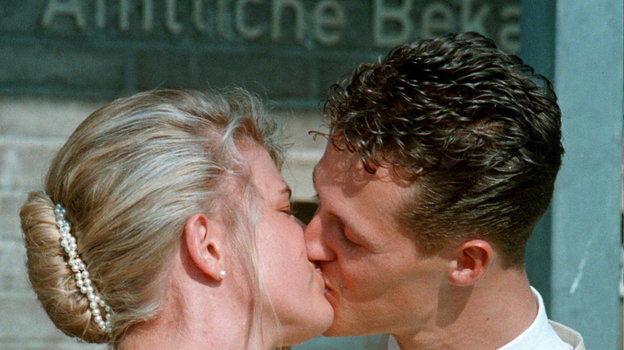 1995 год. Свадьба Михаэля и Коринны Шумахер. Фото Reuters 1995 год. Свадьба Михаэля и Коринны Шумахер. Фото Reuters