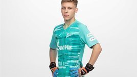 «Шатов назвал меня кошкой». В 16 лет он тащит сборную и уже потренировался с основой «Зенита»
