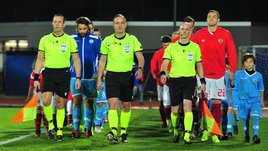 Не наши парни. Кто и зачем оскорбил Дзюбу в Сан-Марино?