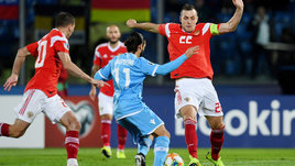 Откуда взялись оскорбления Дзюбы и был ли конфликт с сектором, его поддержавшим?