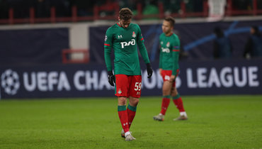 26 ноября. Москва. «Локомотив» — «Байер» — 0:2. Алексей Миранчук.