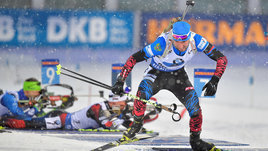 Юрлова-Перхт стреляла мимо, Логинов спасал. Россия — четвертая в смешанной эстафете
