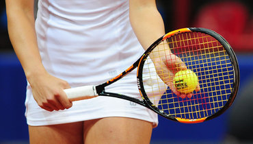 Более 130 теннисистов подозревают в проведении договорных матчей.