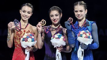 Анна Щербакова, Алена Косторная, Александра Трусова.