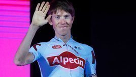 «Из моих слов пытаются сделать хайп». Велогонщик Закарин пояснил слова о смене гражданства