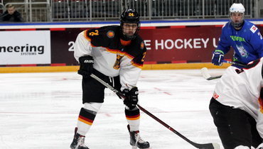 Тим Штюцле.