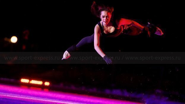 Алина Загитова на замерзшем озере. Фото Дарья Исаева, «СЭ» / Canon EOS-1D X Mark II Алина Загитова на замерзшем озере. Фото Дарья Исаева, «СЭ» / Canon EOS-1D X Mark II