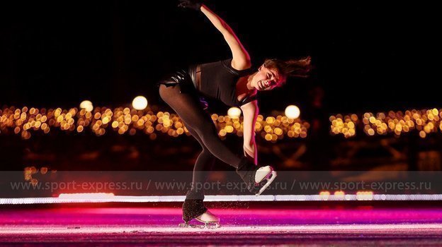 Алина Загитова на замерзшем озере. Фото Дарья Исаева, «СЭ» / Canon EOS-1D X Mark II Алина Загитова на замерзшем озере. Фото Дарья Исаева, «СЭ» / Canon EOS-1D X Mark II