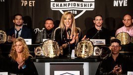 Ринг-анонсеры в ММА: экс-боец UFC, звезда рестлинга и «сумасшедшая женщина»