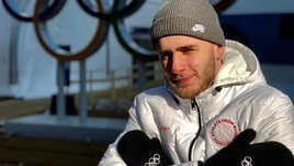 «На зарплату спортсмена жить нереально. Пошел подрабатывать — и получил три флажка»