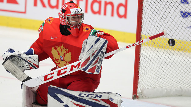 Ярослав Аскаров на молодежном чемпионате мира-2020. Фото ФХР Ярослав Аскаров на молодежном чемпионате мира-2020. Фото ФХР