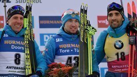 Логинова на пресс-конференции атаковали вопросами про допинг