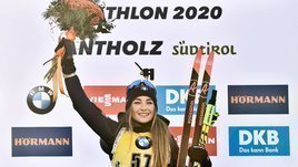 У Вирер — снова золото. Россиянки не настреляли на топ-10