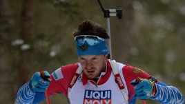 «Логинов рассказал, что на пресс-конференции немного поставил ребят на место. А Тарьей Бе удивил». Елисеев — о травле Логинова и своей готовности