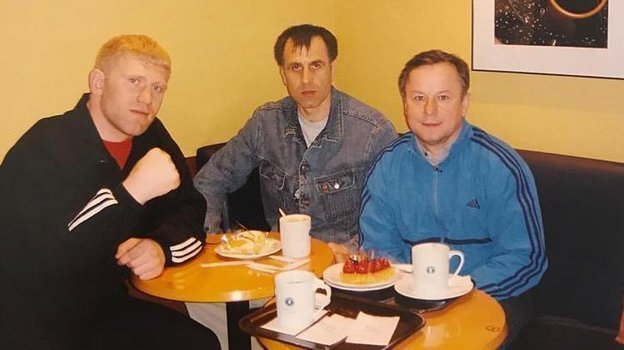 Сергей Харитонов, Николай Питьков, Владимир Погодин. Фото из личного архива Николая Питькова Сергей Харитонов, Николай Питьков, Владимир Погодин. Фото из личного архива Николая Питькова