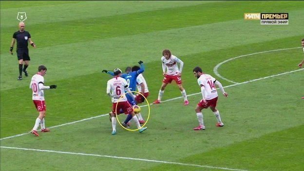 15-я минута матча «Динамо» - «Спартак». 15-я минута матча «Динамо» - «Спартак».