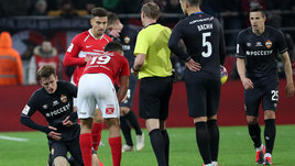 Защитник ЦСКА обманул арбитра. Понсе удален ошибочно