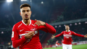 4 марта. Москва. «Спартак» — ЦСКА — 3:2 д.в. 107-я минута. Джордан Ларссон празднует победный гол.