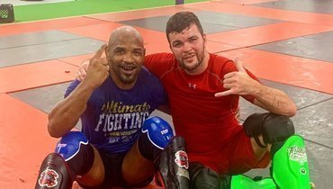 Йоэль Ромеро (слева) и Артем Левин.