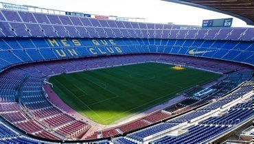 Стадион "Камп Ноу" в Барселоне.