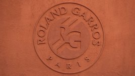 Roland Garros покусился на турнир в Питере. Хаос в теннисном календаре