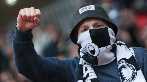 Клуб со славной историей, но почти без болельщиков — грустный парадокс. Фото Дарья Исаева, «СЭ» / Canon EOS-1D X Mark II Клуб со славной историей, но почти без болельщиков — грустный парадокс. Фото Дарья Исаева, «СЭ» / Canon EOS-1D X Mark II