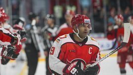 Лучший легионер КХЛ покидает «Автомобилист» из-за разногласий с Дацюком. В Екатеринбурге он получал 150 миллионов в год