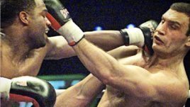 20 лет первому поражению Виталия Кличко. Тогда его обвинили в трусости