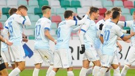 #ForzaDinamo. За чемпионатом Белоруссии следят в Ливерпуле и Манчестере