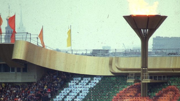 19 июля 1980 года. Москва. Чаша Олимпийского огня. Фото Сергей Киврин/Евгений Миранский 19 июля 1980 года. Москва. Чаша Олимпийского огня. Фото Сергей Киврин/Евгений Миранский