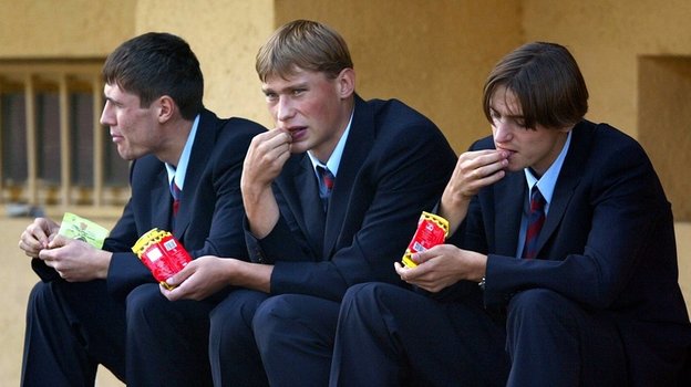 Молодые армейцы. Вы помните Березуцких, Семака и других звезд ЦСКА такими?