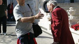 Хет-трик Карвалью, или Дело в шляпе за 10 евро. История одной фотографии