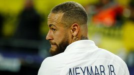 Во Франции запретили играть до сентября. Лига чемпионов — под ударом?