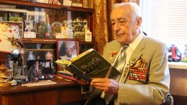 «Майор вытащил мне осколок из горла и сказал: «Он временно останется немым». А я слово «временно» не расслышал...»