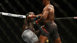 Дикий нокаут в UFC. Нганну убрал огромного суринамца за 20 секунд