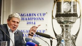 Вице-президент «Магнитки» сорвался на обозревателя «СЭ». В нормальном обществе так себя не ведут