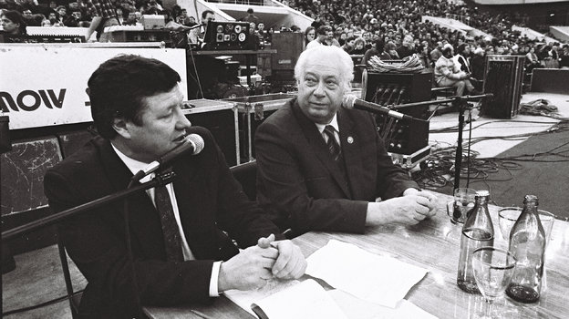 1989 год. Геннадий Орлов и Николай Озеров. Фото Вячеслав Евдокимов, ФК «Зенит» 1989 год. Геннадий Орлов и Николай Озеров. Фото Вячеслав Евдокимов, ФК «Зенит»